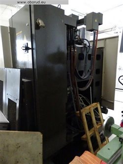 Hitachi Seiki VM 40 II