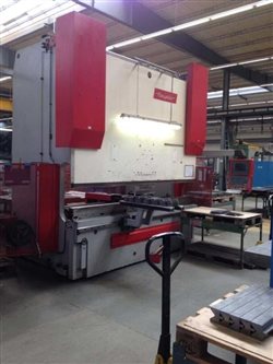 3100 x 300 Ton Beyeler PR 6